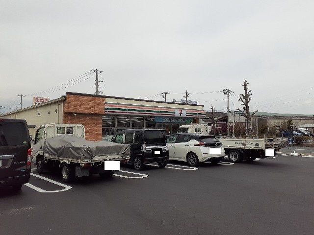 近くのセブンイレブン　富士市蓼原西店まで650m（徒歩9分）