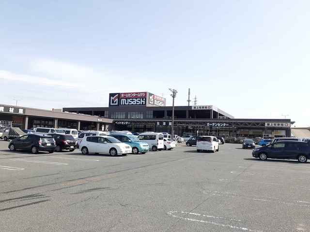 近くのホームセンタームサシ酒田店まで817m（徒歩11分）