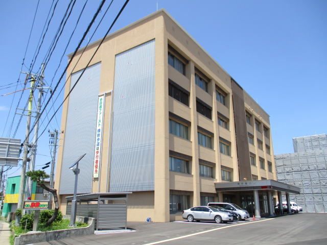 近くの横手警察署まで160m（徒歩2分）