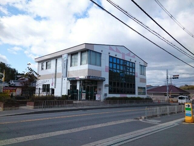 近くのＪＡ北河内様まで400m（徒歩5分）