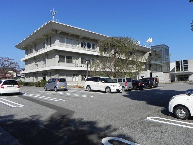 近くのさくら市役所まで1,000m（徒歩13分）