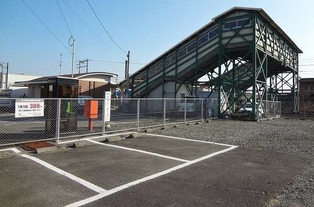 近くの大町駅まで1,250m（徒歩16分）