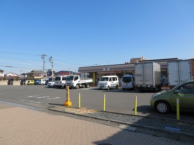 近くのセブンイレブンまで150m(徒歩2分)