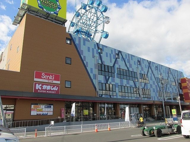 近くの日光ランドマークまで900m(徒歩12分)