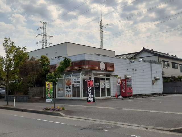 近くのほっともっと酒田こがね町店まで313m(徒歩4分)