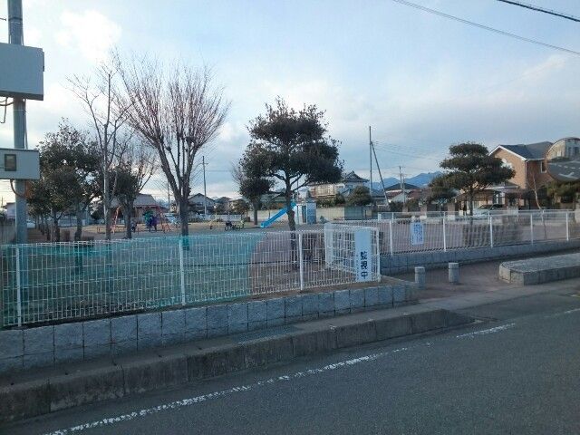 近くの公園まで70m（徒歩1分）