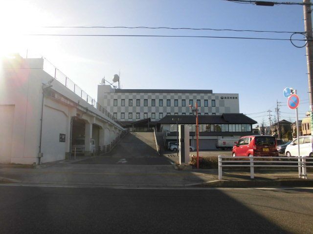 近くの高浜市役所まで2,100m(徒歩27分)