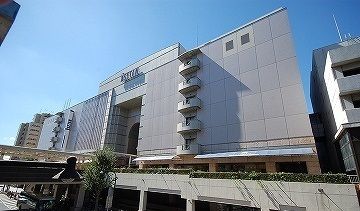 近くの伊勢丹百貨店相模大野店まで3,200m(徒歩40分)