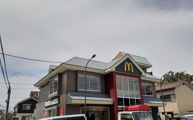 近くのマクドナルド様まで140m（徒歩2分）
