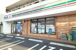 近くのセブンイレブン鎌倉深沢店まで125m（徒歩2分）