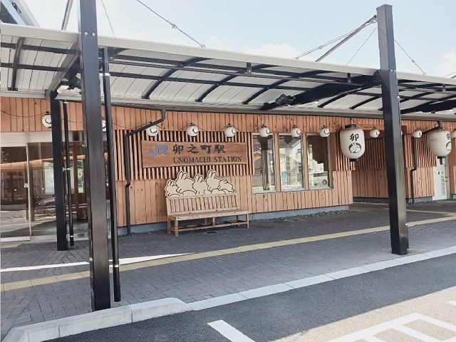 近くのＪＲ卯之町駅まで1,200m（徒歩15分）