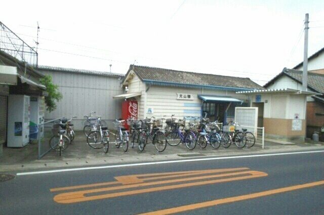 近くのことでん元山駅さんまで400m（徒歩5分）