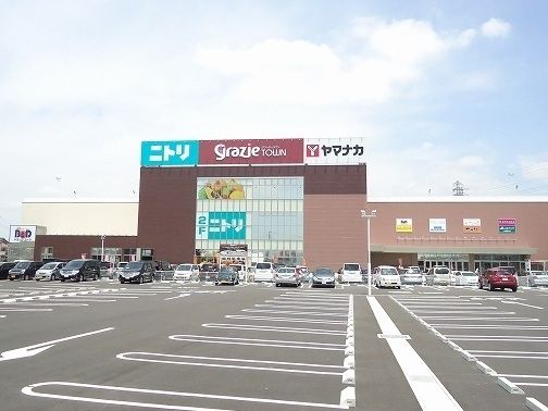 近くのグラッチェタウンまで2,900m（徒歩37分）