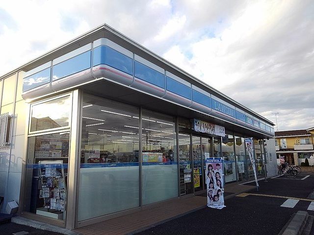 近くのローソン越谷レイクタウン六丁目まで160m（徒歩2分）