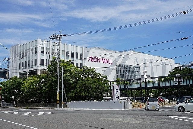 近くのイオンモール徳島店様まで1,900m(徒歩24分)