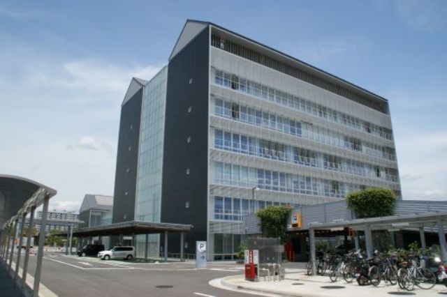近くの犬山市役所まで800m（徒歩10分）