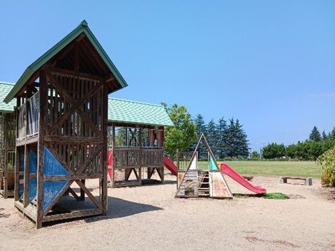 近くのスポーツ・健康の森公園まで180m(徒歩3分)