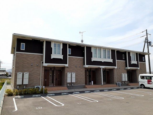 レイノ エリーサBの外観画像