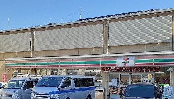 近くのセブンイレブン横浜洲崎店まで403m（徒歩6分）