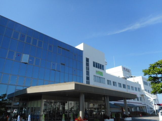 近くの病院まで450m（徒歩6分）