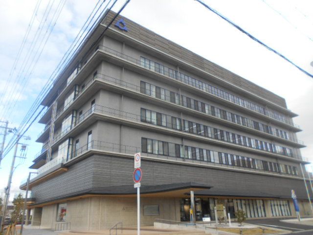 近くの役所まで850m（徒歩11分）
