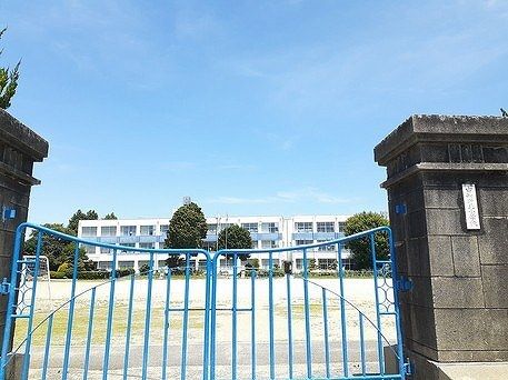 近くの江南市立　古知野北小学校まで400m（徒歩5分）