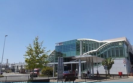 近くのJR岸辺駅まで1,000m（徒歩13分）