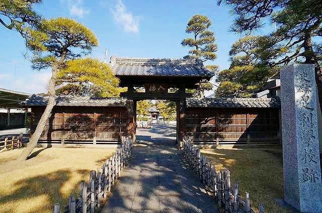 近くの足利学校まで1,800m(徒歩23分)