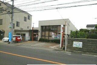 近くの高松木太町郵便局さんまで570m（徒歩8分）
