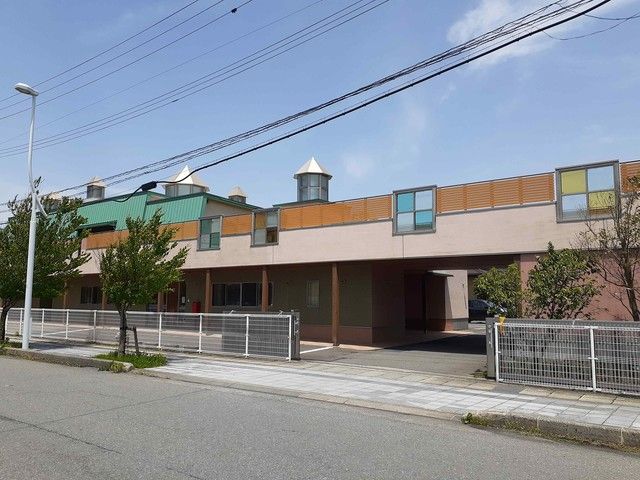 近くの美咲の森保育園まで1,100m(徒歩14分)