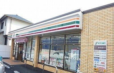 近くのセブン-イレブン 沼津一本松店まで290m（徒歩4分）