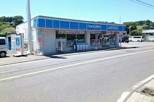 近くのローソン横浜名瀬町店まで101m(徒歩2分)