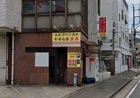 近くの衣笠商店街まで987m(徒歩13分)