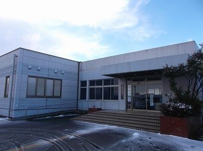 近くの黒埼図書館まで1,700m（徒歩22分）