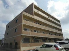 グリーン パロットの外観画像