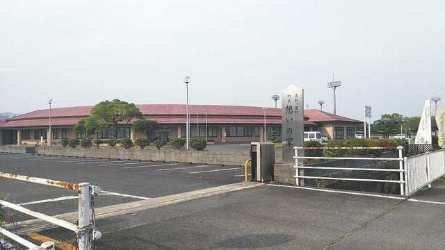 近くの町民憩いの家（資源ゴミ収集所）まで20m（徒歩1分）