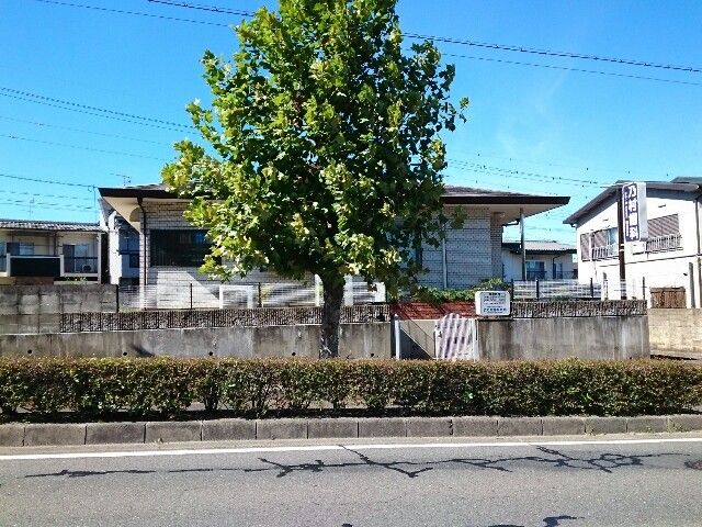 近くの乃村歯科医院様まで800m（徒歩10分）
