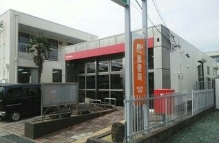 近くの桜町郵便局まで750m(徒歩10分)