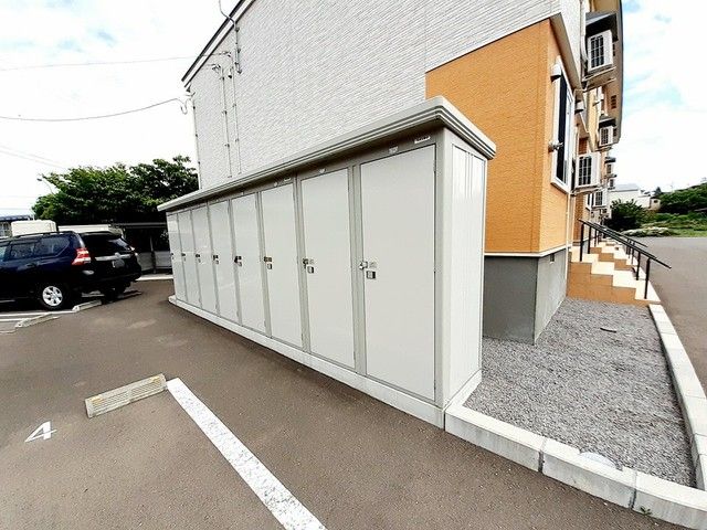その他