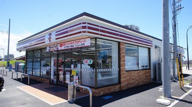 近くのセブンイレブン袖ケ浦駅北口店まで400m（徒歩5分）