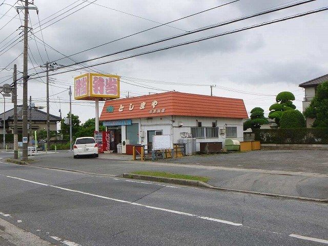 近くのとしまや奈良輪店まで450m（徒歩6分）