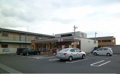 近くのセブンイレブン沼津西椎路店まで650m(徒歩9分)