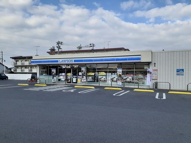 近くのマルミヤストア吉富店まで1,000m(徒歩13分)