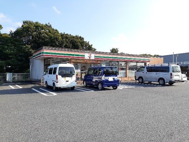 近くのセブンイレブンまで550m(徒歩7分)