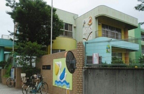 近くの幼稚園・保育園まで450m（徒歩6分）