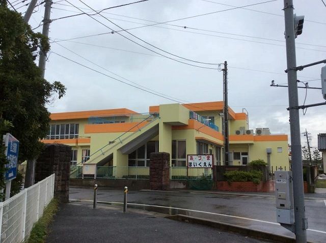 近くの木更津市立吾妻保育園まで550m（徒歩7分）