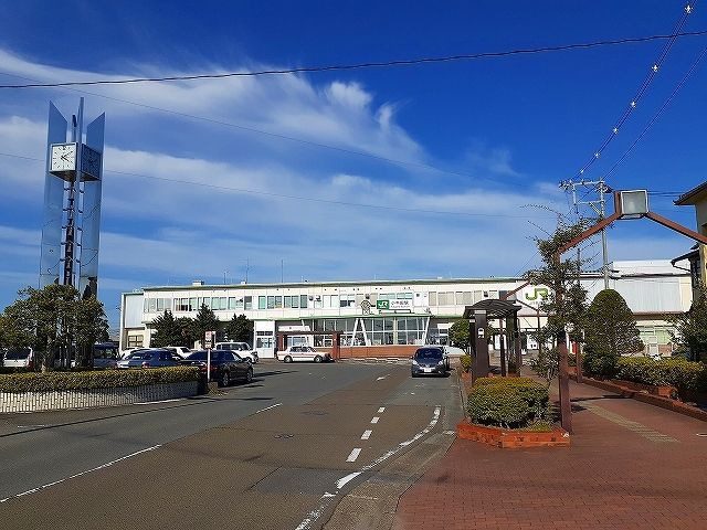 近くのＪＲ小牛田駅まで1,200m（徒歩15分）