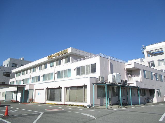 近くのヘリオス会病院まで1,560m(徒歩20分)