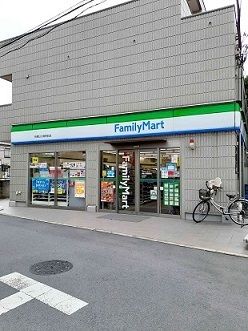 近くのファミリーマート板橋日大病院まで39m(徒歩1分)