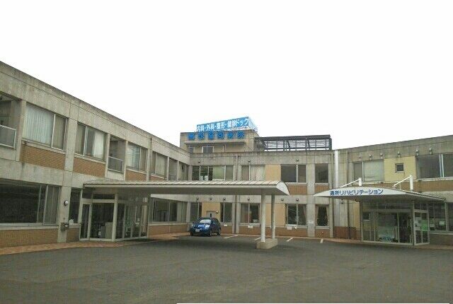 近くの高松協同病院様まで460m（徒歩6分）